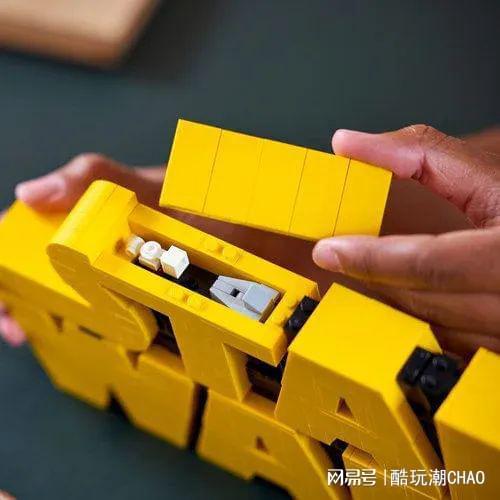 首曝：700块积木拼出银河帝国史诗！九游会·j9网站乐高星战系列双新品(图9)